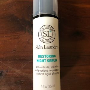 Skin Laundry restoring night serum